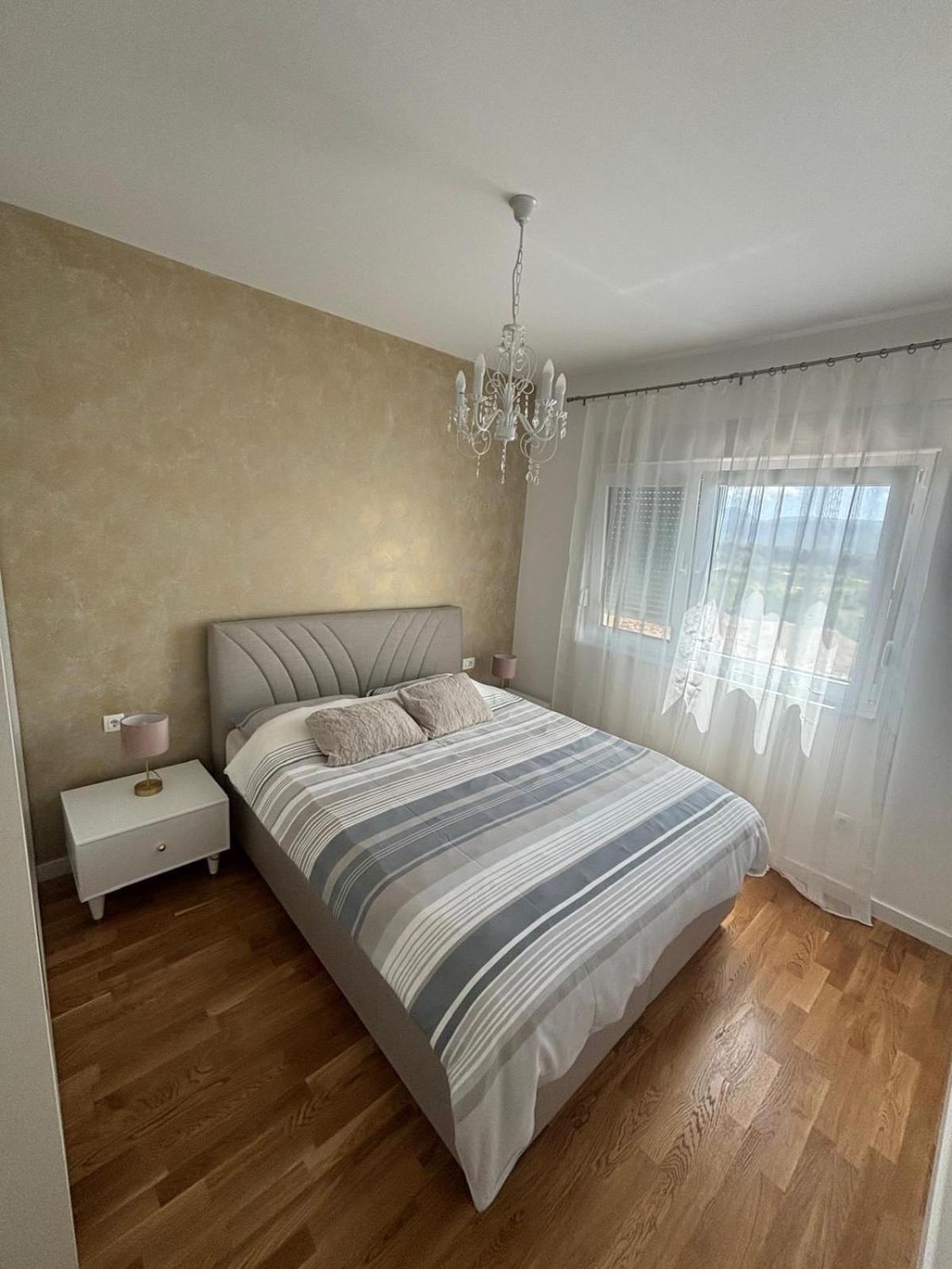 Nadaa Apartman